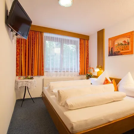 بيت ضيافة Gaesteheim Prantl 4*