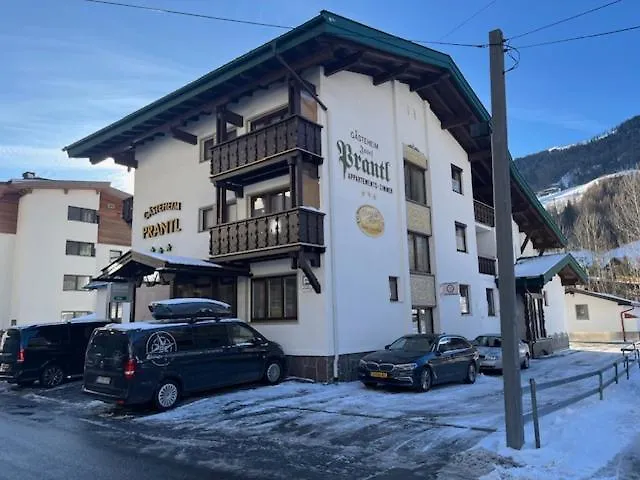 Gaesteheim Prantl Guest house
