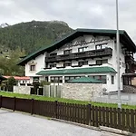 Gaesteheim Prantl ゲストハウス