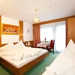ゲストハウス Gaesteheim Prantl